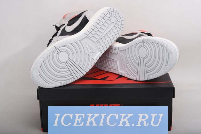 Air Jordan 1 Retro High OG 