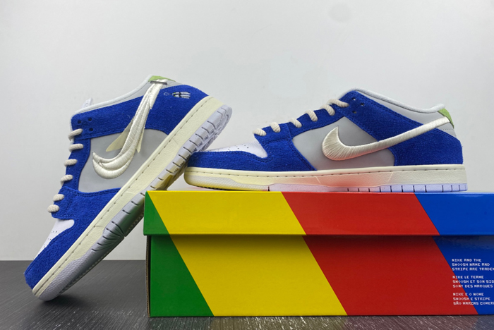 Fly Streetwear x Nike SB Dunk Low 2023 DQ5130-400